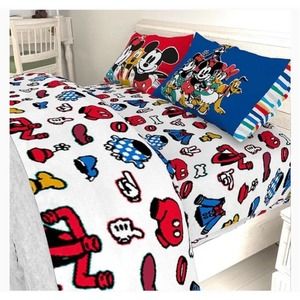 Disney Mickey & Friends Twin Flat and Fitted Sheet Set
